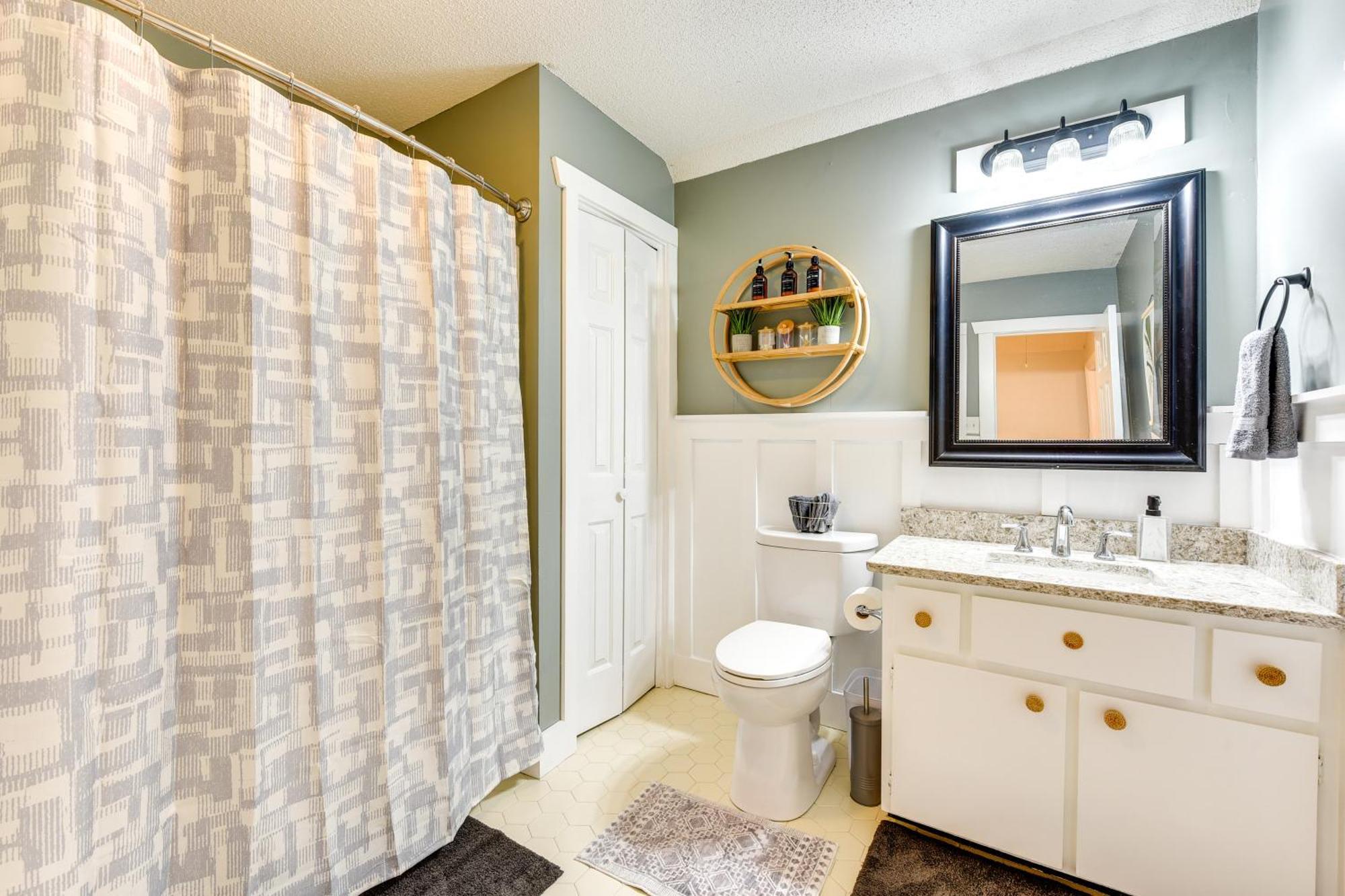 Close To Bike Trails And Beaches! Holiday home *