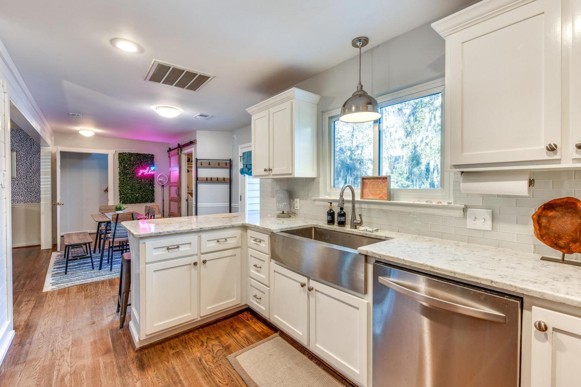 Close To Bike Trails And Beaches! Savannah
