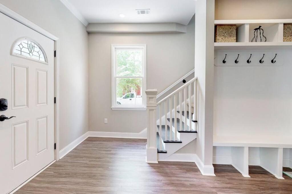Holiday home Modern 3 Bed/3 Bath House In Savannah