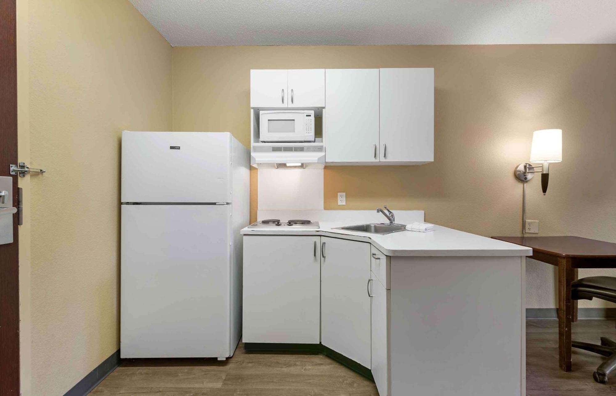 Extended America - - Midtown Hotel 2*