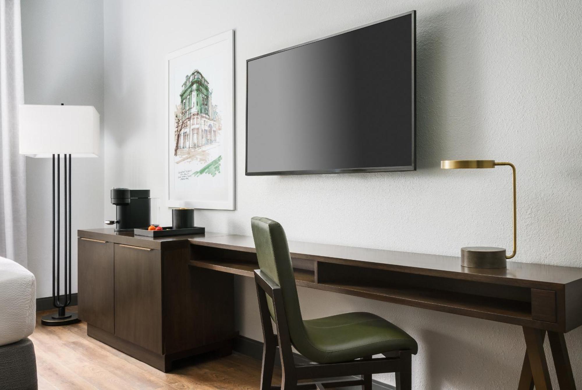 The Bluff Savannah, Tapestry Collection By Hilton Hotel