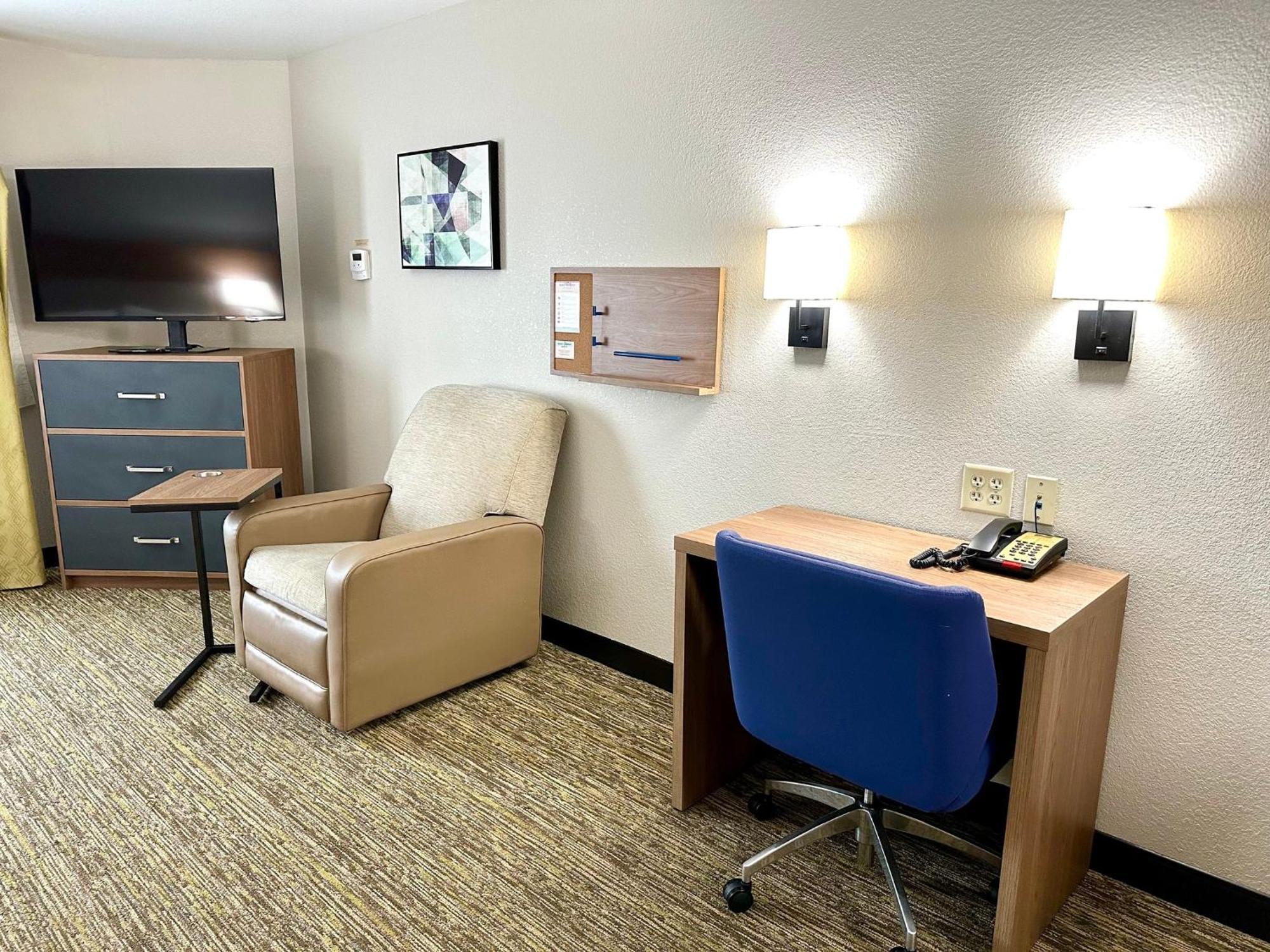 Candlewood Airport By Ihg Hotel Savannah