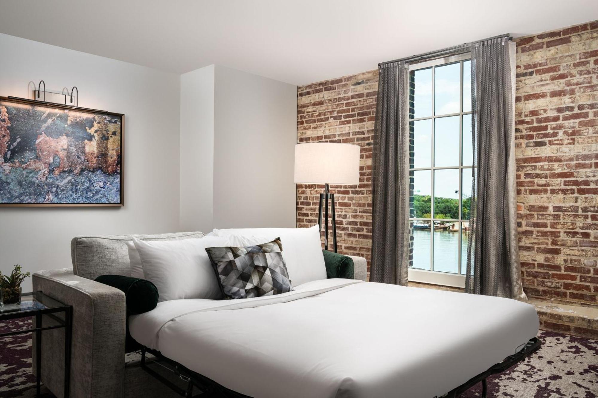 Jw Marriott Plant Riverside District Savannah