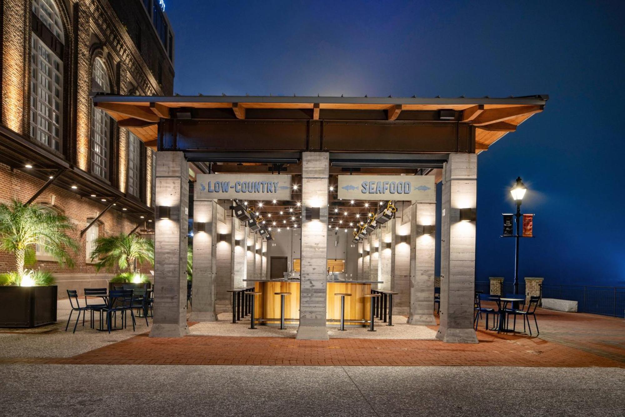 Hotel Jw Marriott Plant Riverside District Savannah
