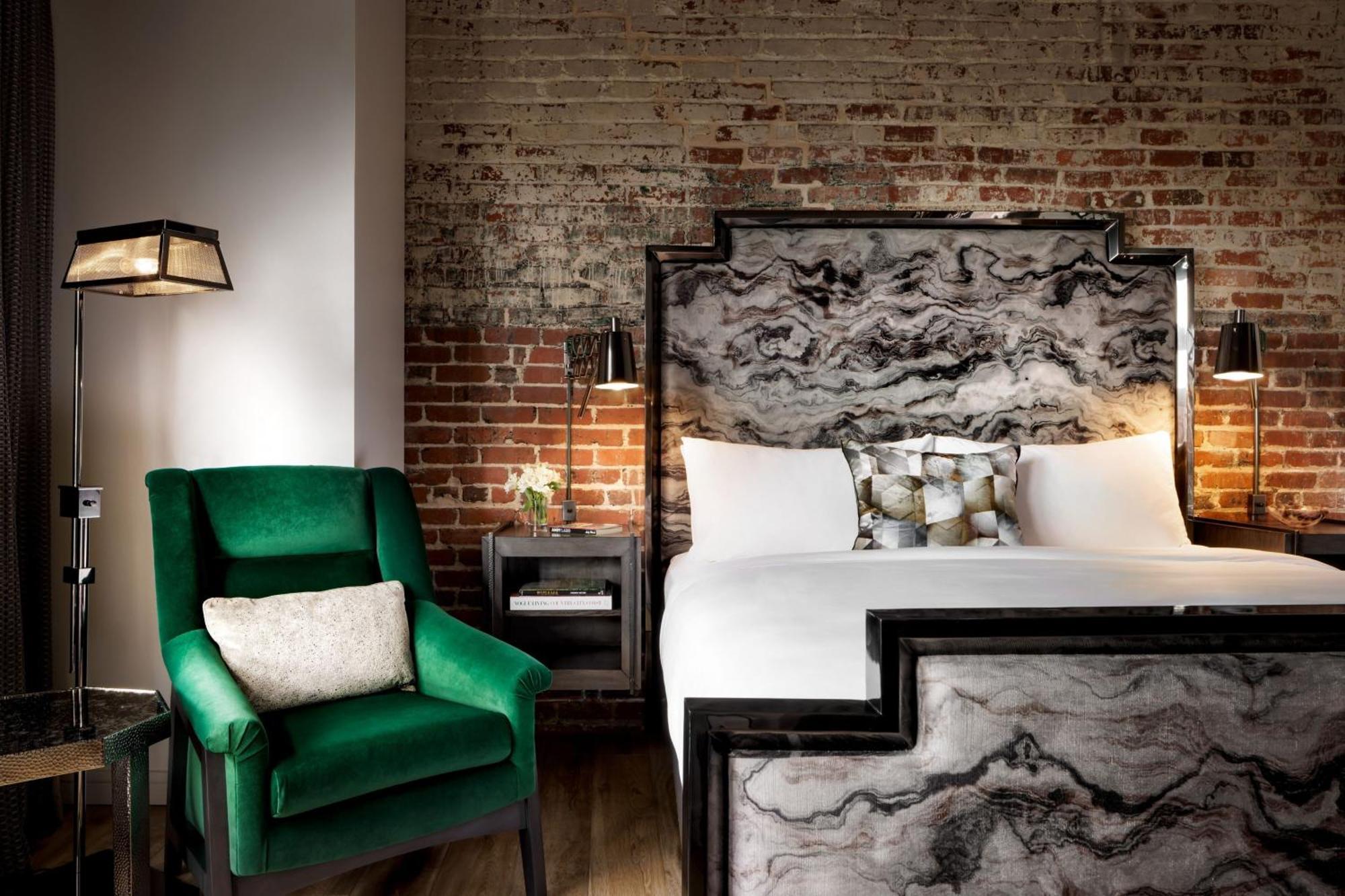 Hotel Jw Marriott Plant Riverside District 5*