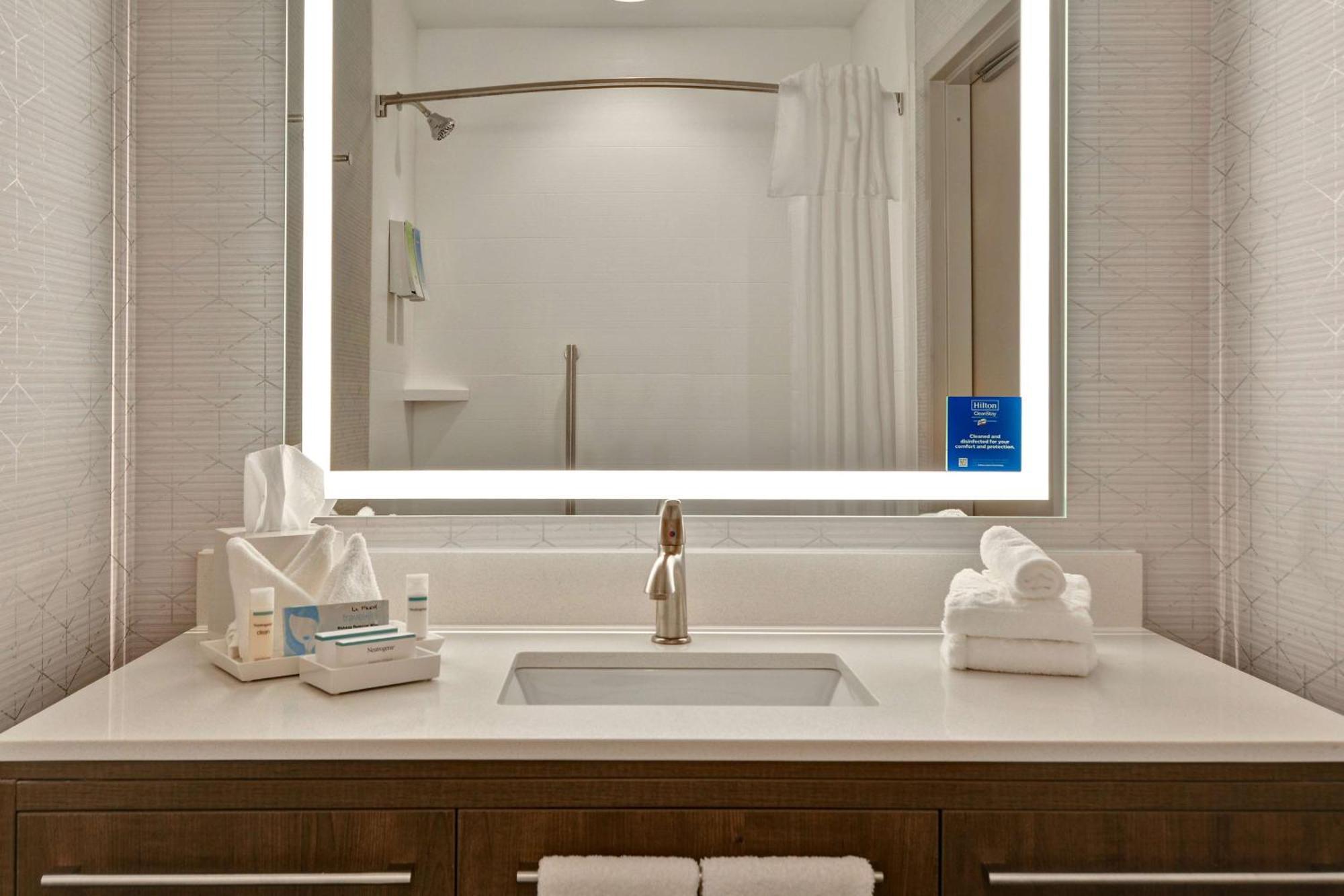 Home2 By Hilton Midtown, Ga