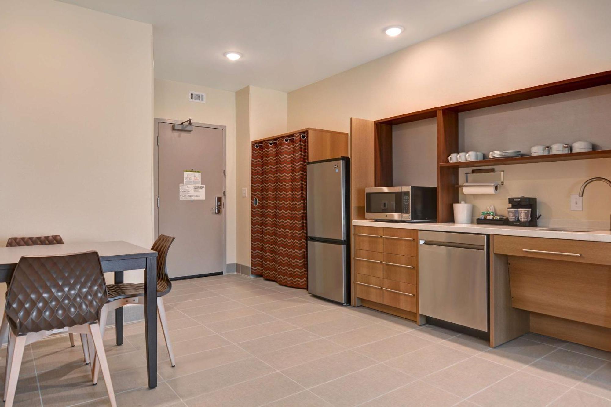 Home2 By Hilton Midtown, Ga Hotel 3*