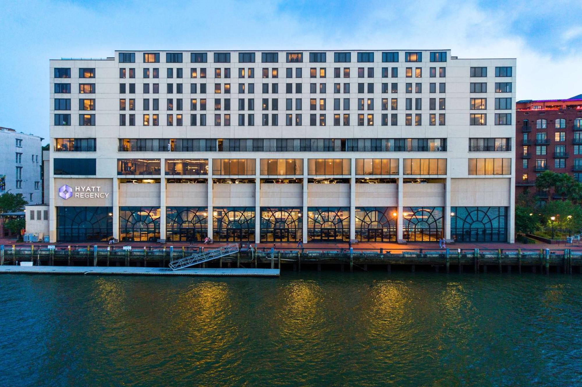 Hyatt Regency Hotel 4*