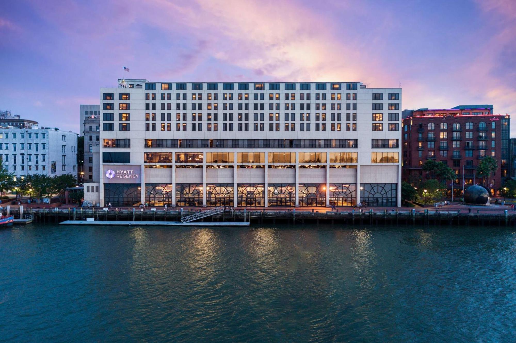 Hyatt Regency 4*