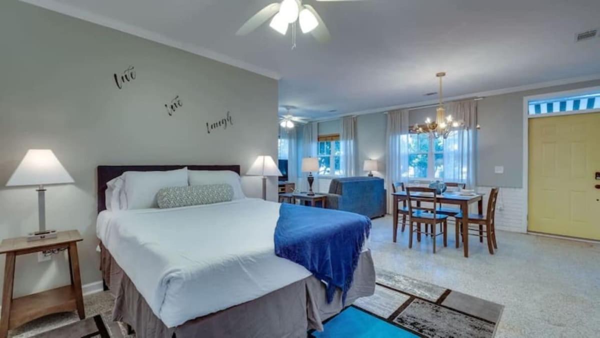 Two Units With Gazebo-swanky Style Savannah
