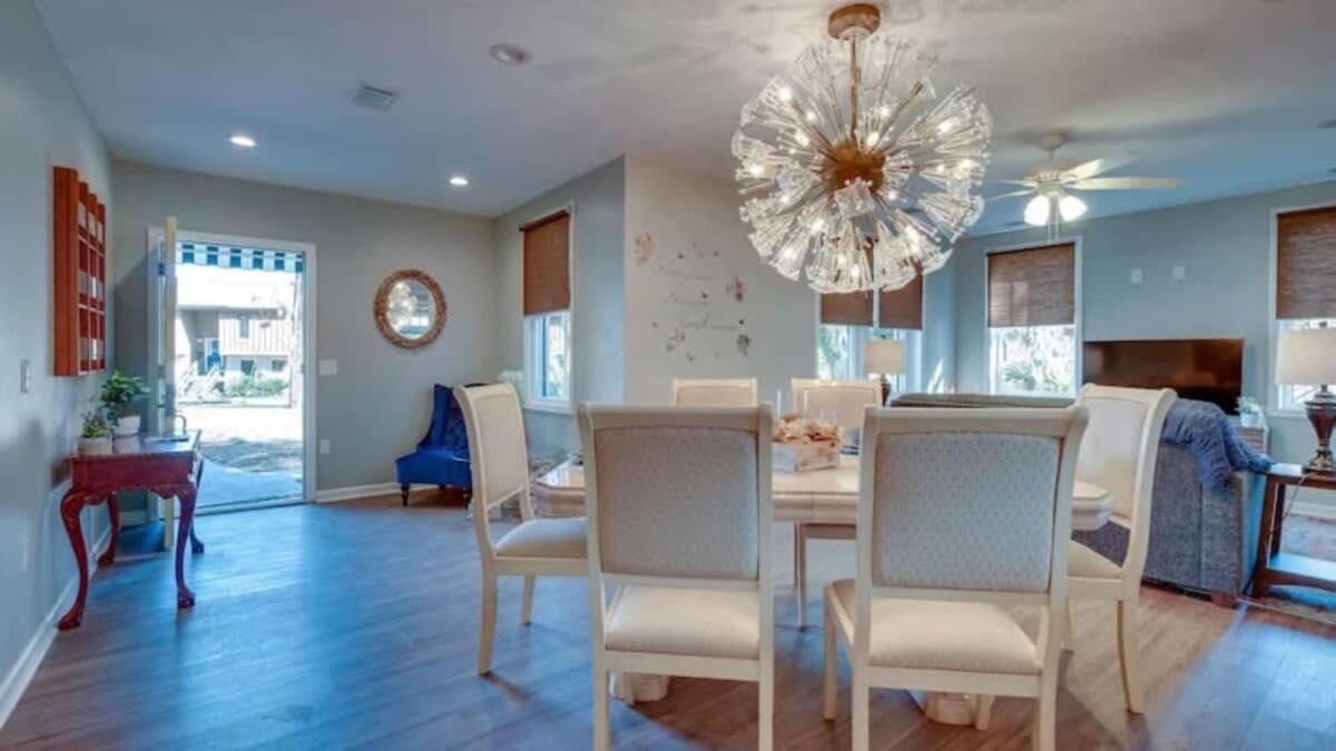 Two Units With Gazebo-swanky Style * Savannah