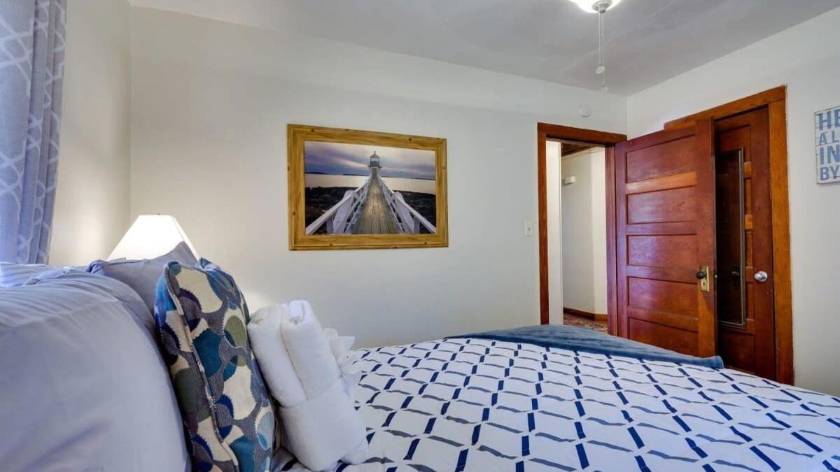 Holiday home Retro Rainbow At Herb River-highlighter Hideaway #5 Savannah