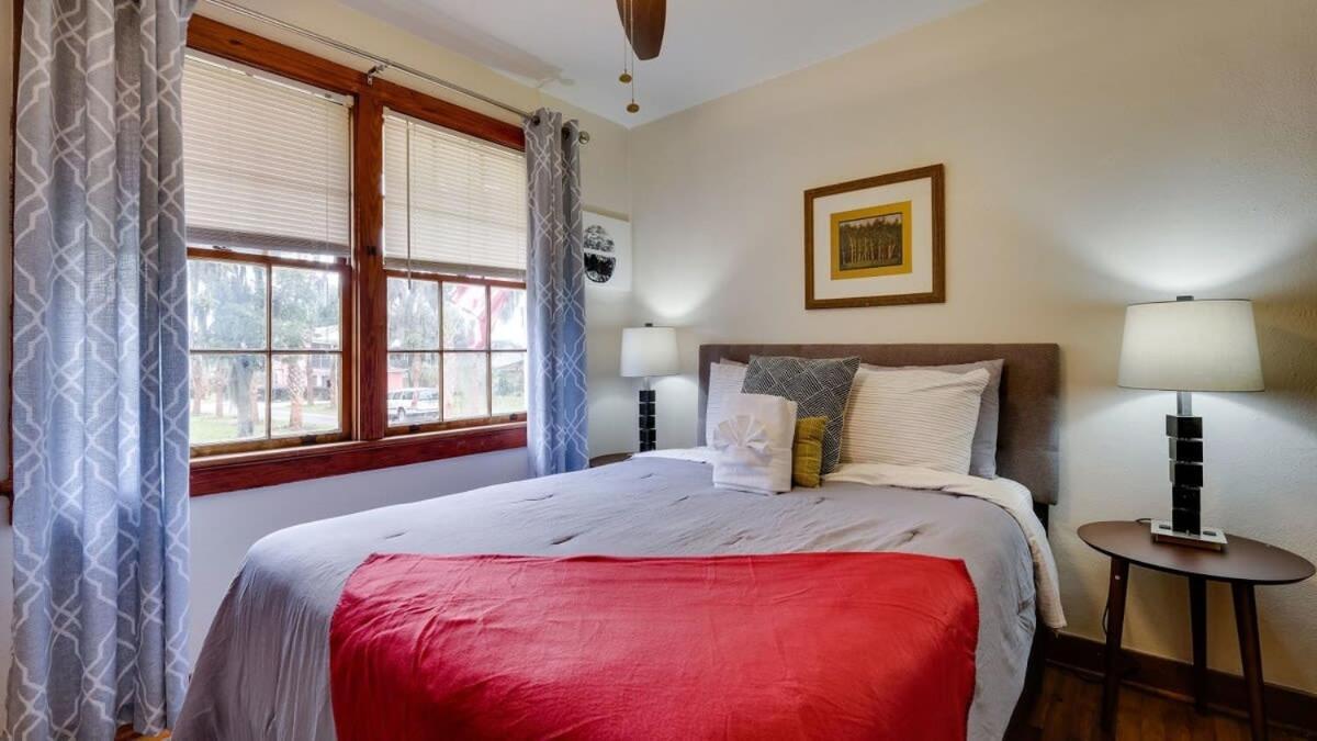 Retro Rainbow At Herb River-highlighter Hideaway #5 * Savannah