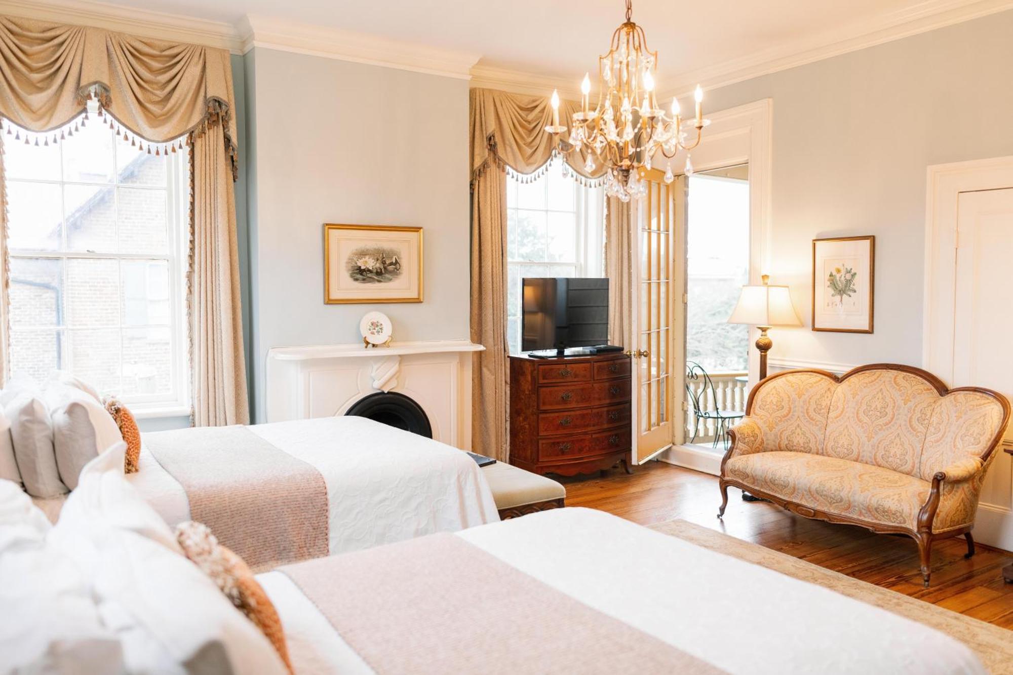 The Gastonian, Historic Of Collection (adults Only) Bed & Breakfast