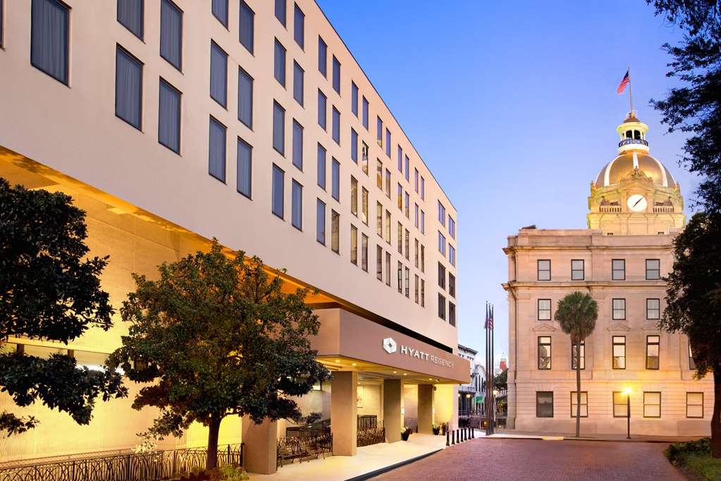 Hyatt Regency 4*