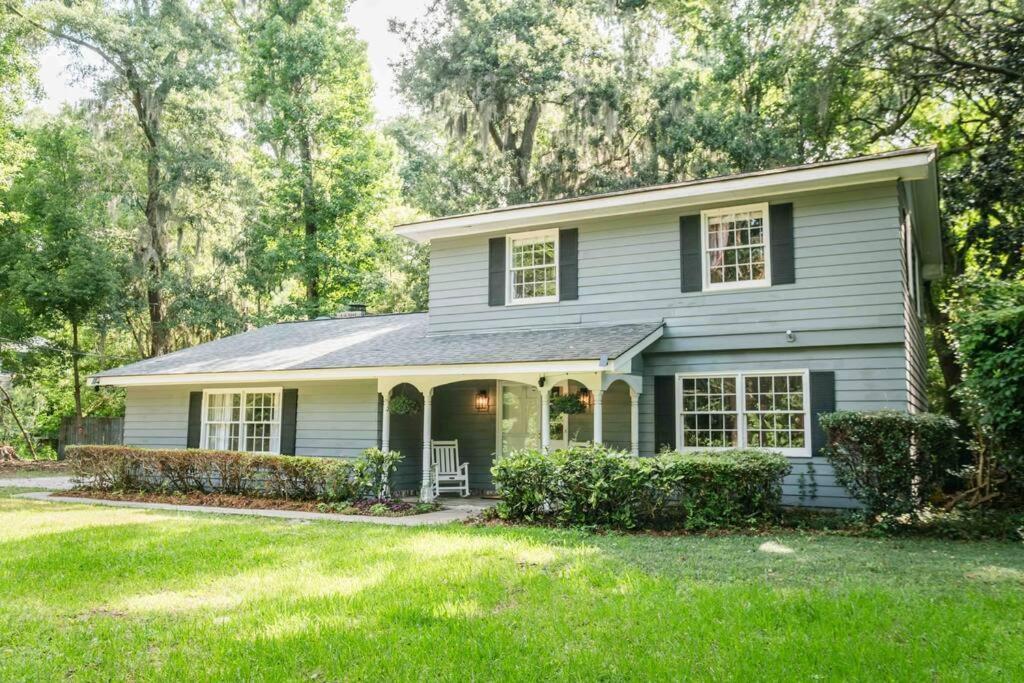 Sleeps 18 Island On Acre Hidden Speakeasy *
