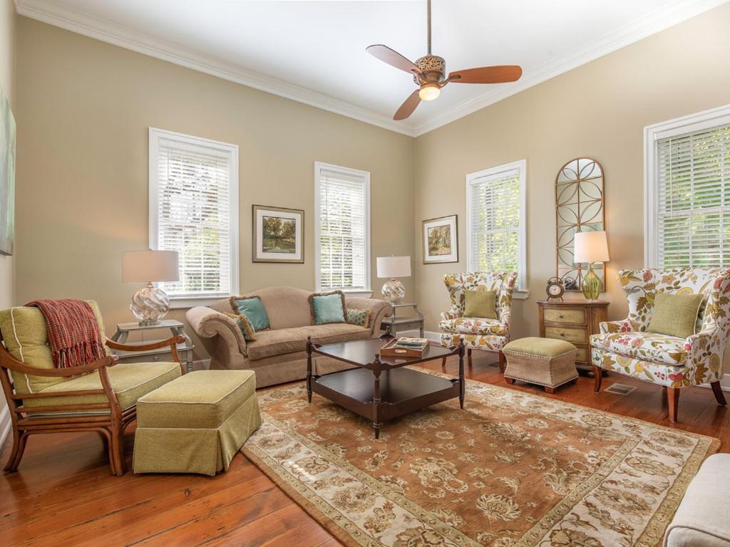 Habersham 1 Apartment