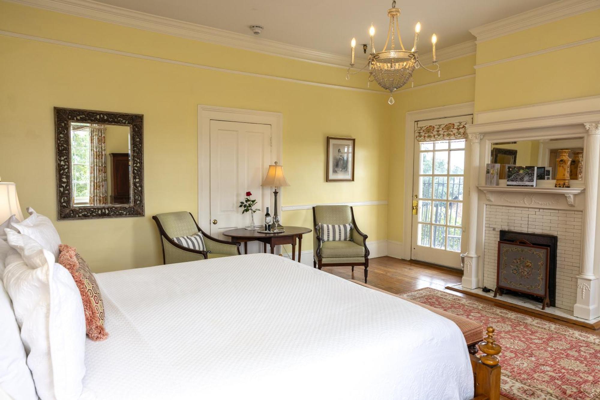 The Gastonian, Historic Of Collection (adults Only) Bed & Breakfast Savannah