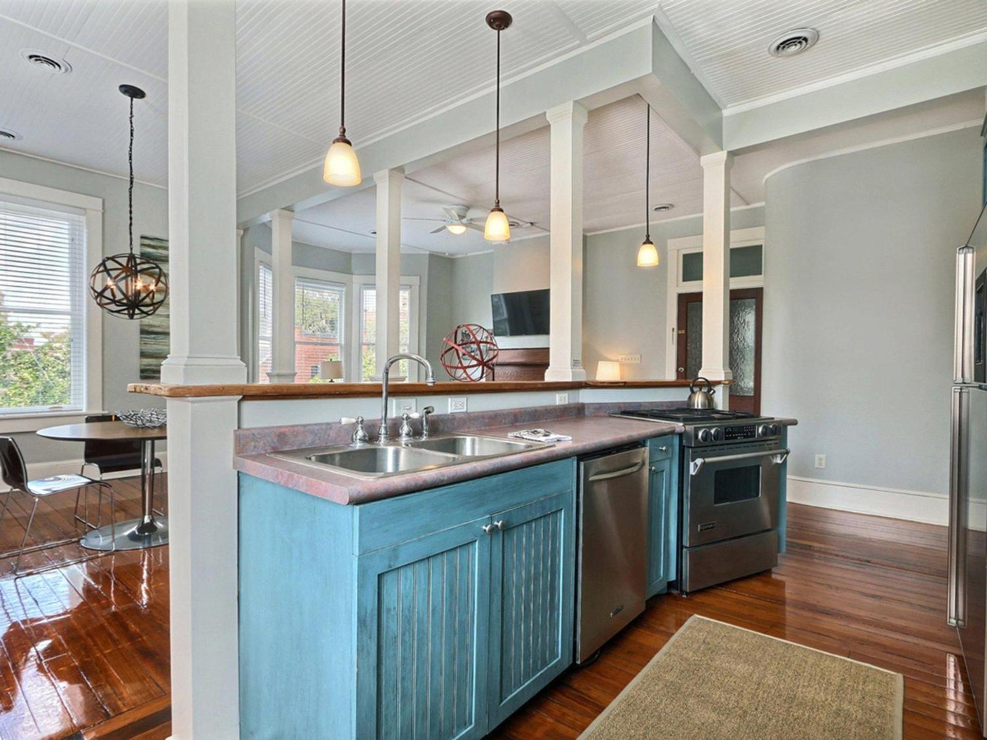 Lafayette Row Unit 3 * Savannah