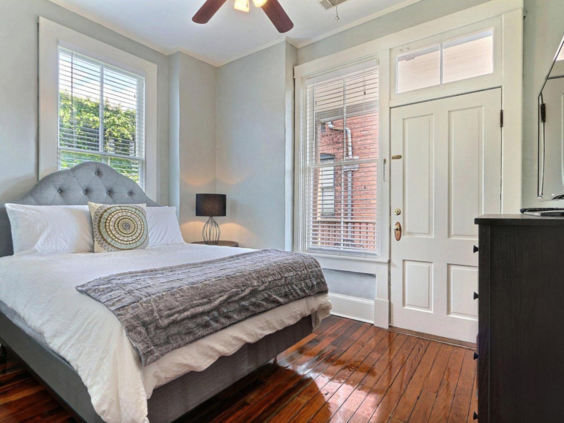 Lafayette Row Unit 3 *