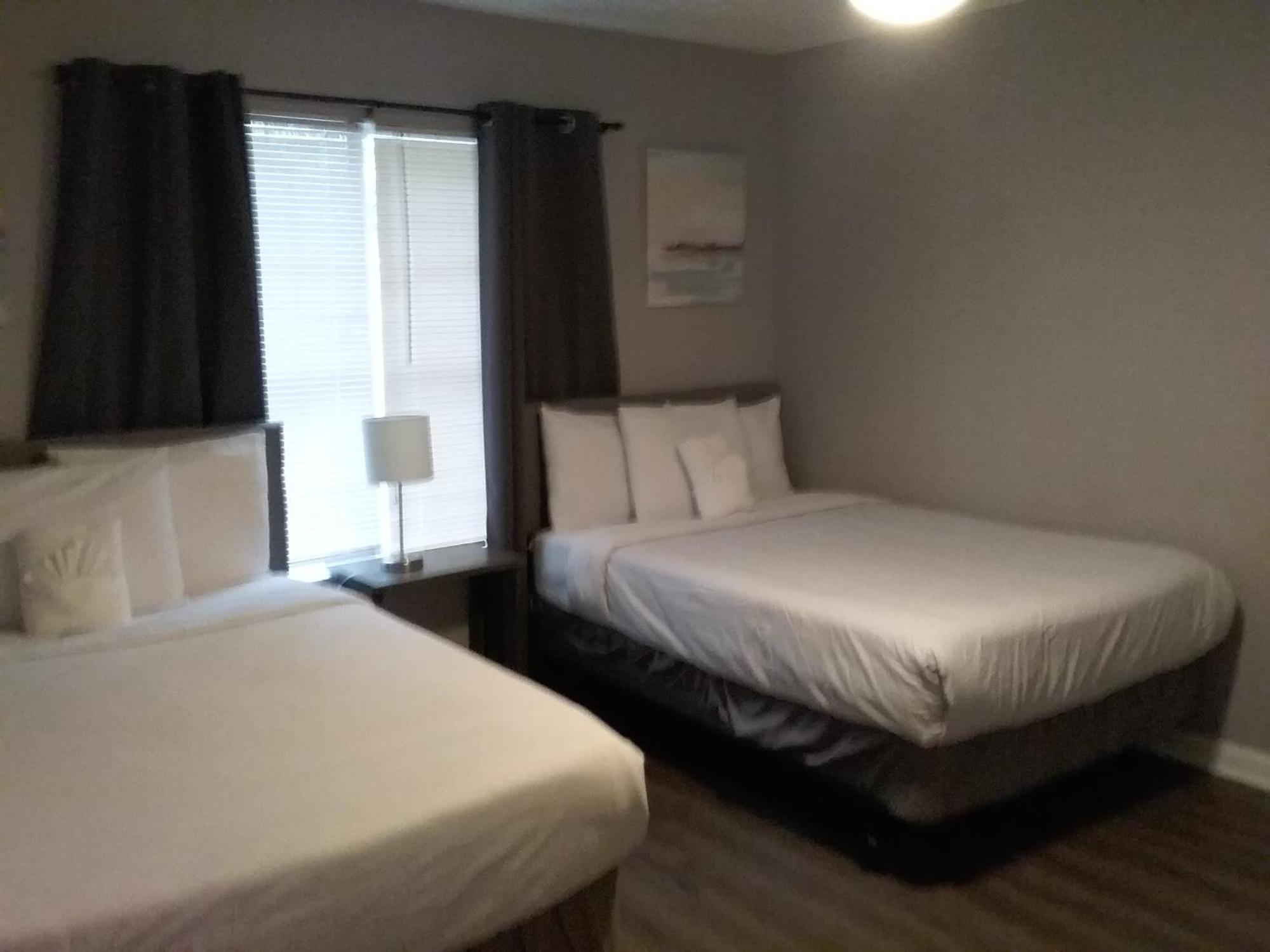 Holiday home Near Downtown Parks Dining Laid-back On Leghorn