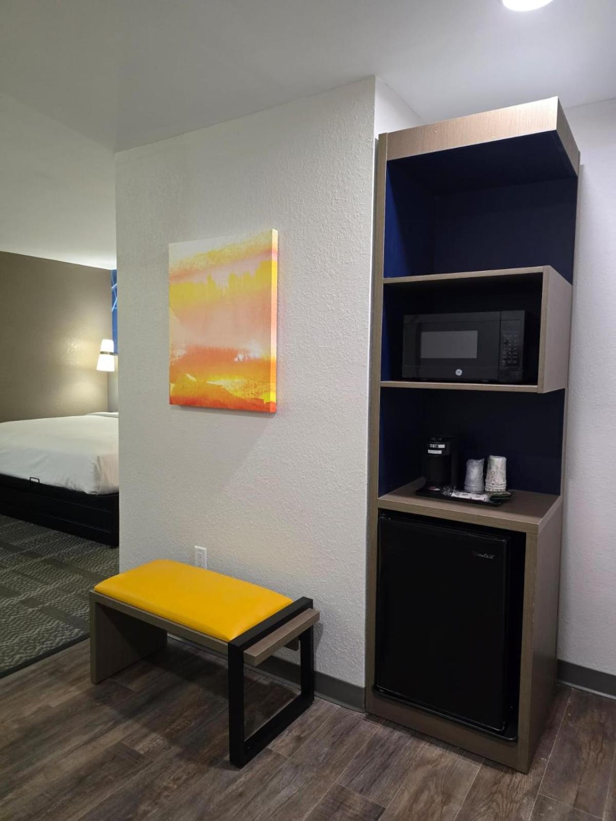 Hotel Comfort & 3*
