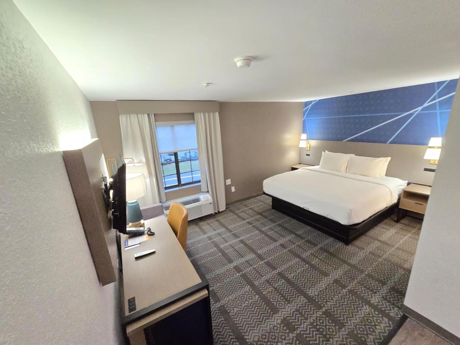 Hotel Comfort &
