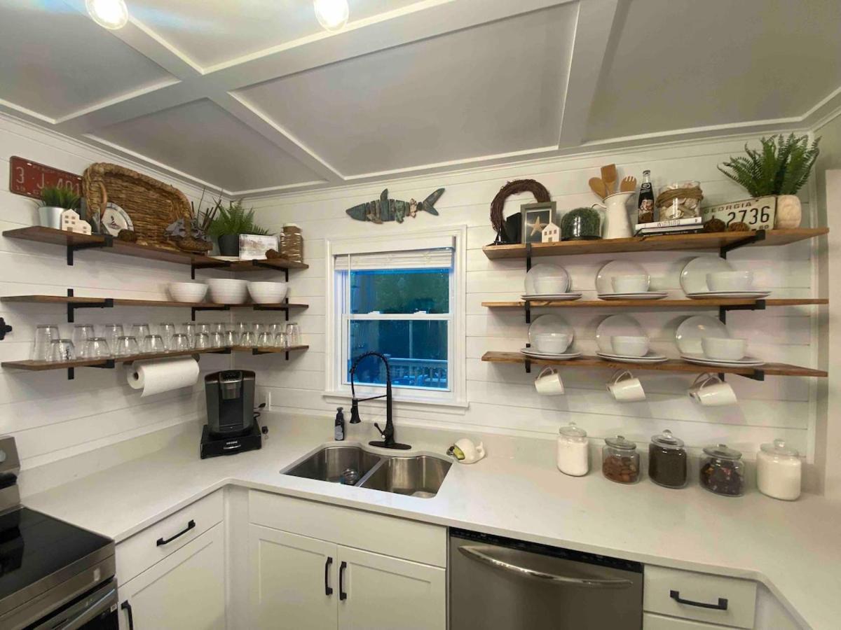 Cozy Cottage-modern Comforts, Warm Charm Holiday home *