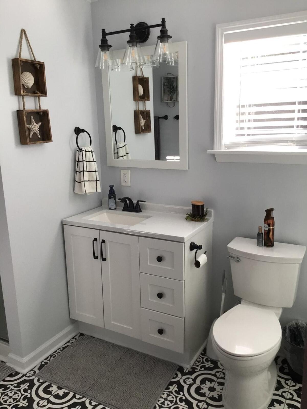 Cozy Cottage-modern Comforts, Warm Charm