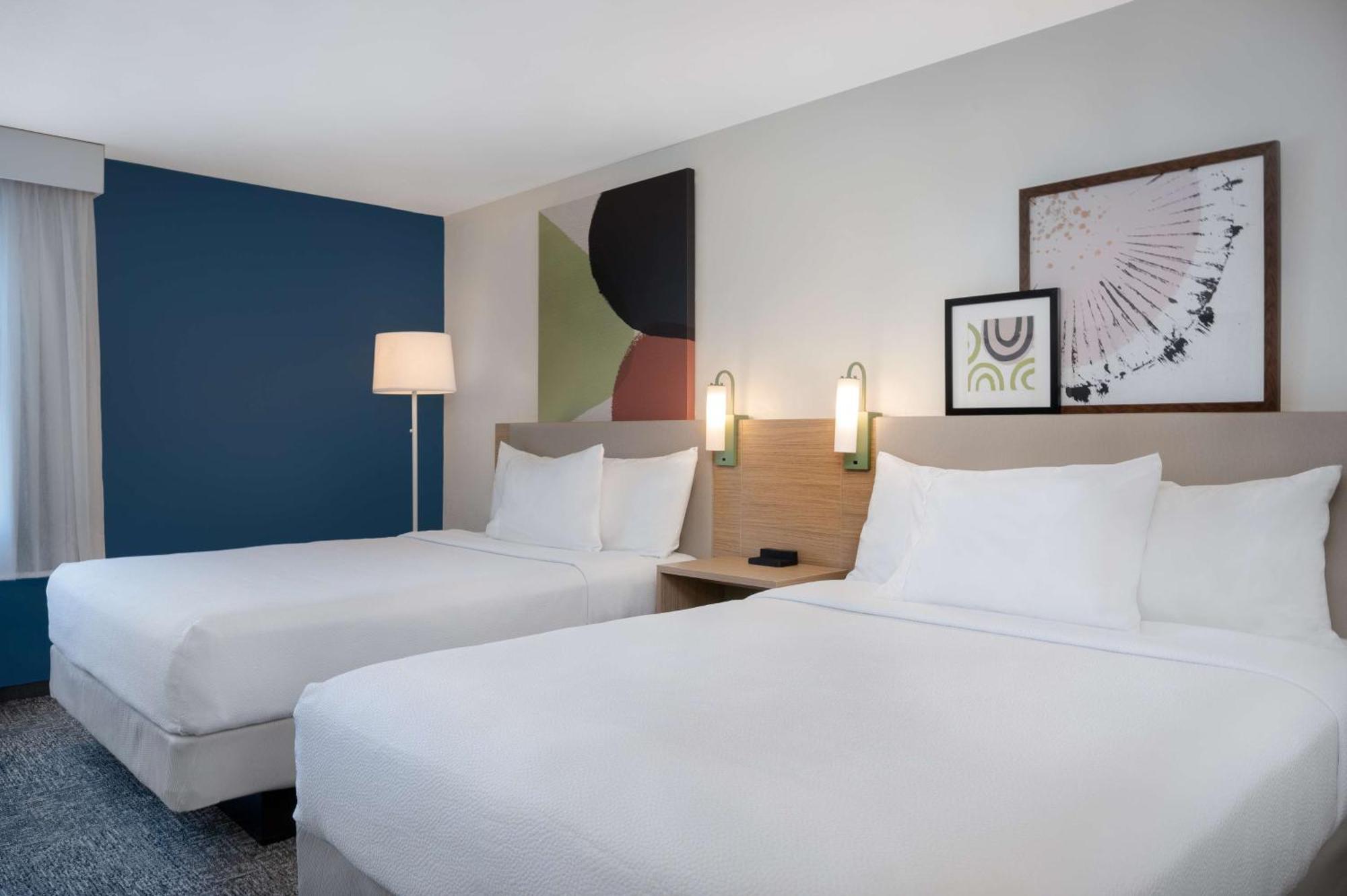 Hotel Spark By Hilton Midtown 3*