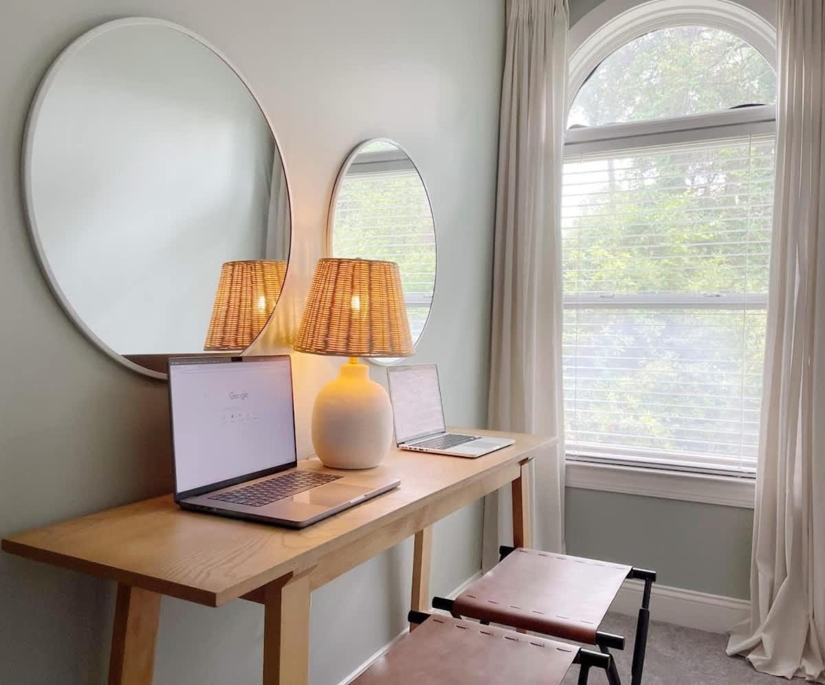Sophisticated And Luxurious Details- Sleeps 18 Savannah