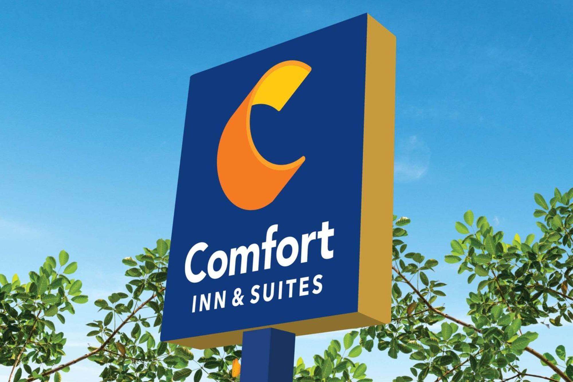 Comfort & Hotel Savannah