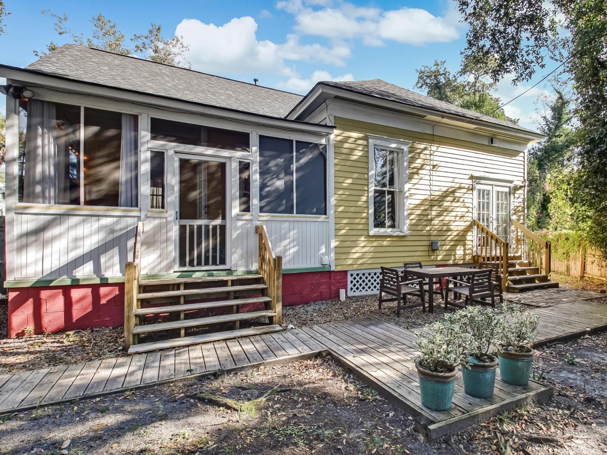 Holiday home Cute Thomas Square Monthly Heated Pool Access By Southern Belle 1388
