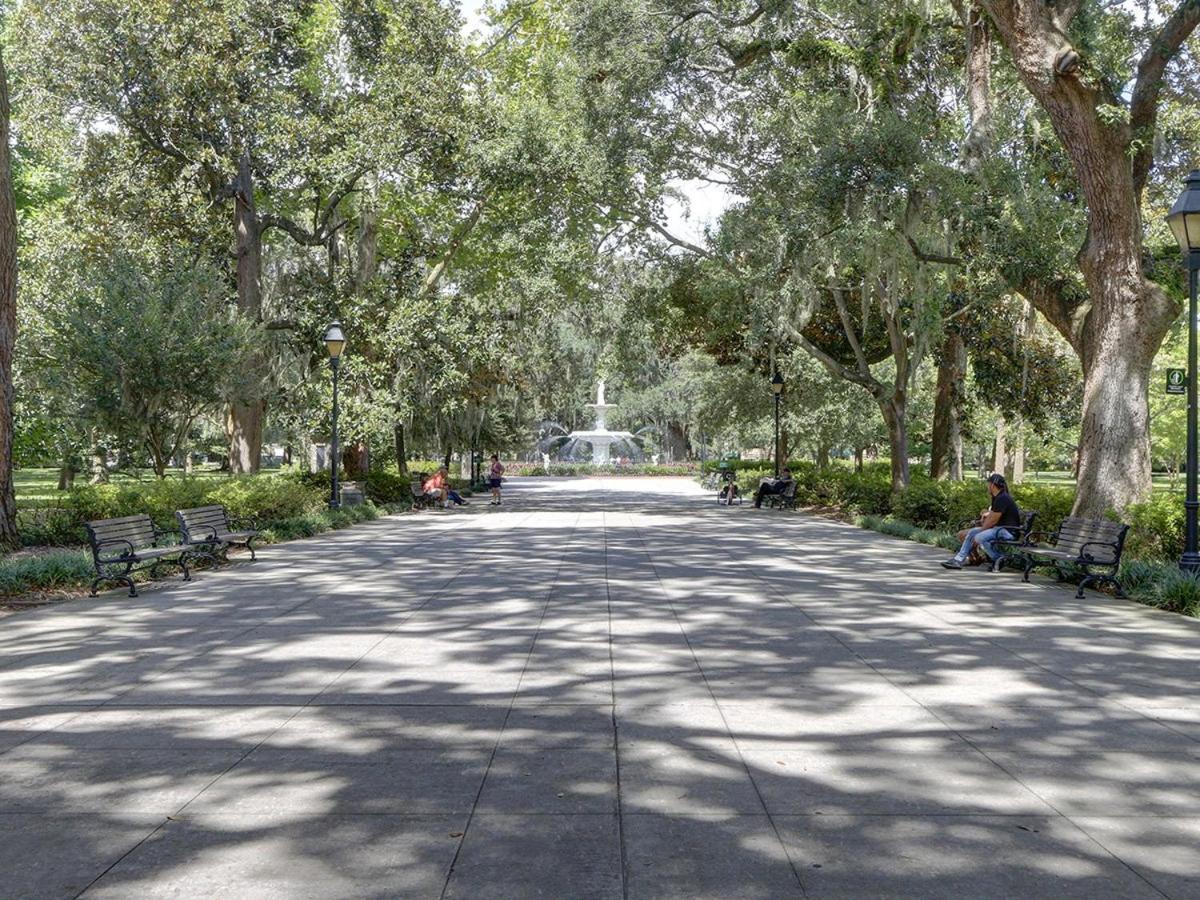 Cozy Near Forsyth Park Monthly Heated Pool Access By Southern Belle 1391 * Savannah