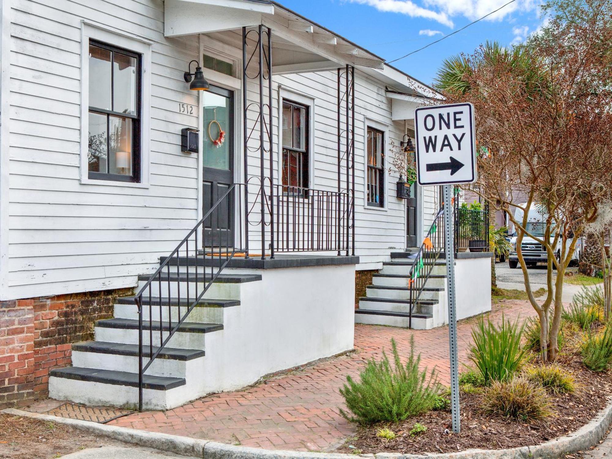 Cozy Near Forsyth Park Monthly Heated Pool Access By Southern Belle 1391 * Savannah