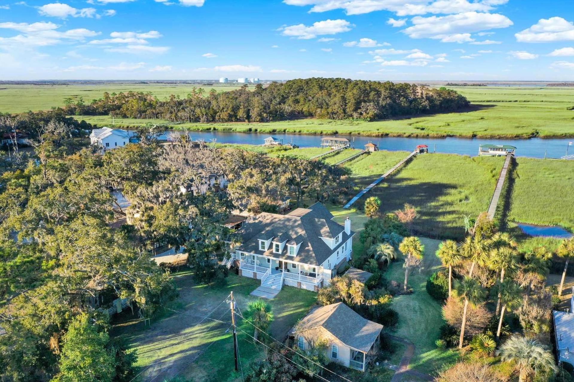 Whitemarsh Island Deep Water Estate Holiday home *