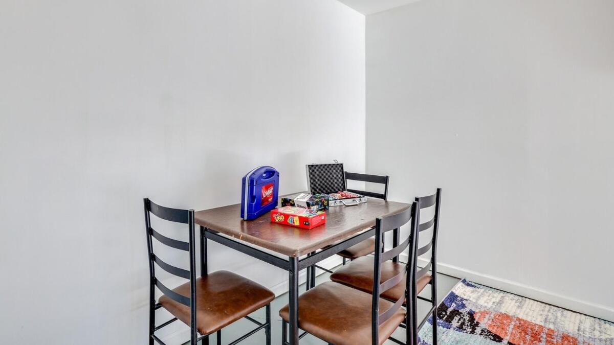 Event Open Luxury 4 Bd Retreat Apartment Savannah