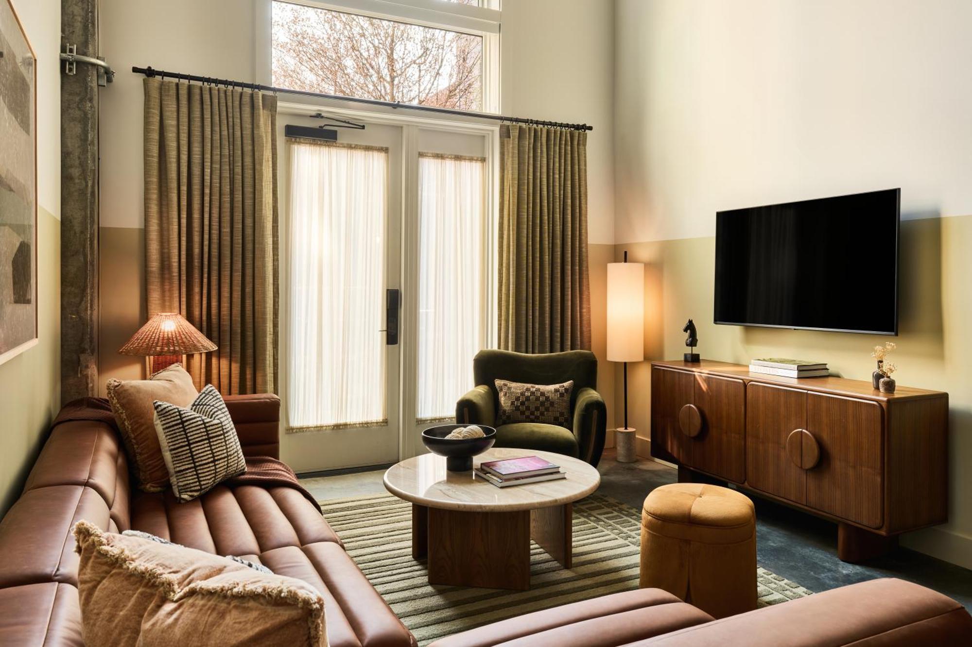 Hotel The Ann Savannah, By Marriott Bonvoy 4*