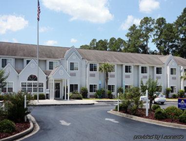 Hotel Microtel & By Wyndham Savannah/pooler 3*