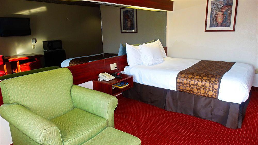 Microtel & By Wyndham Savannah/pooler Hotel Savannah