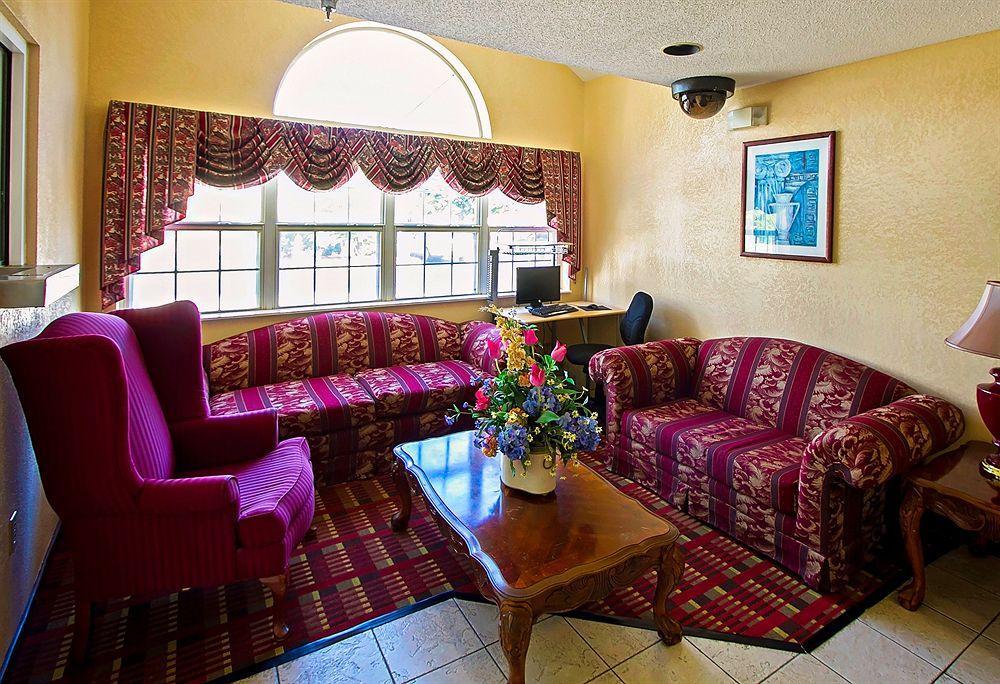 Microtel & By Wyndham Savannah/pooler 3* Savannah