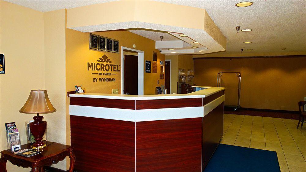 Microtel & By Wyndham Savannah/pooler 3*