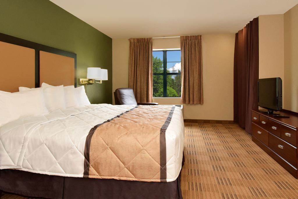 Extended America - - Midtown 2* Savannah