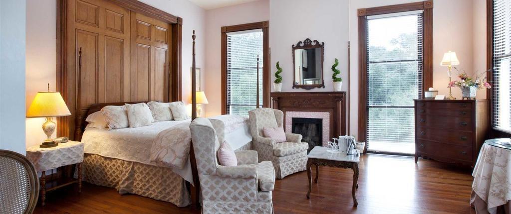 Forsyth Park 4*