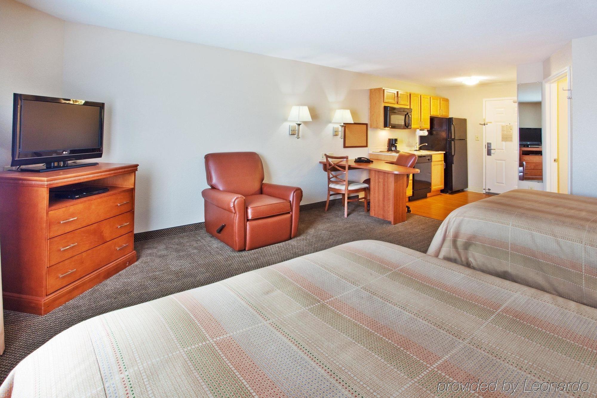 Candlewood Airport By Ihg Hotel Savannah