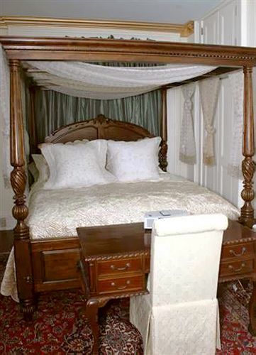 Justine Bed & Breakfast Savannah