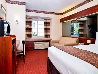 Hotel Microtel & By Wyndham Savannah/pooler