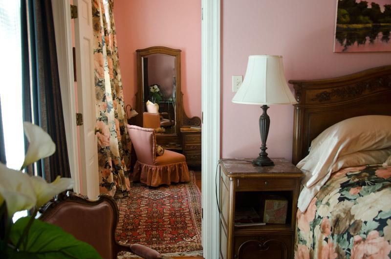 Armstrong Inns Bed & Breakfast