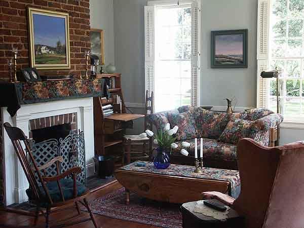 Armstrong Inns Bed & Breakfast 4*