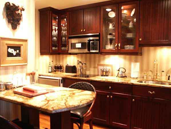 Bed & Breakfast Armstrong Inns